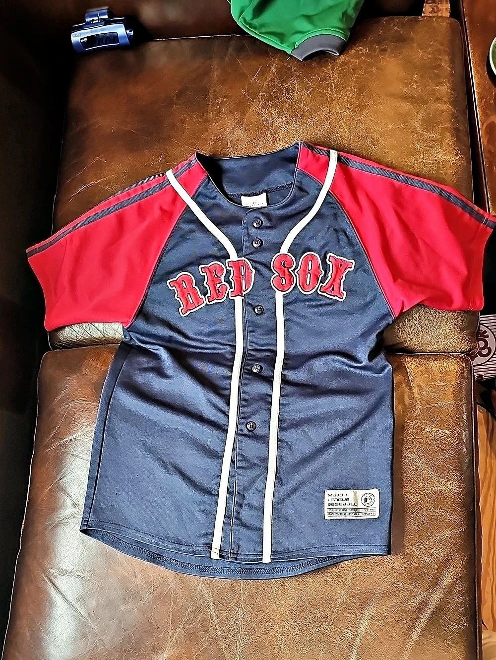 True Fan Boston Red Sox Authentic Collection jersey Red Sox Kids Medium (8-10)